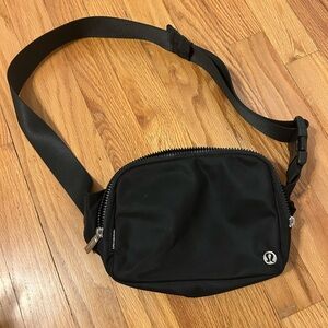 Lululemon Belt Bag, Black
